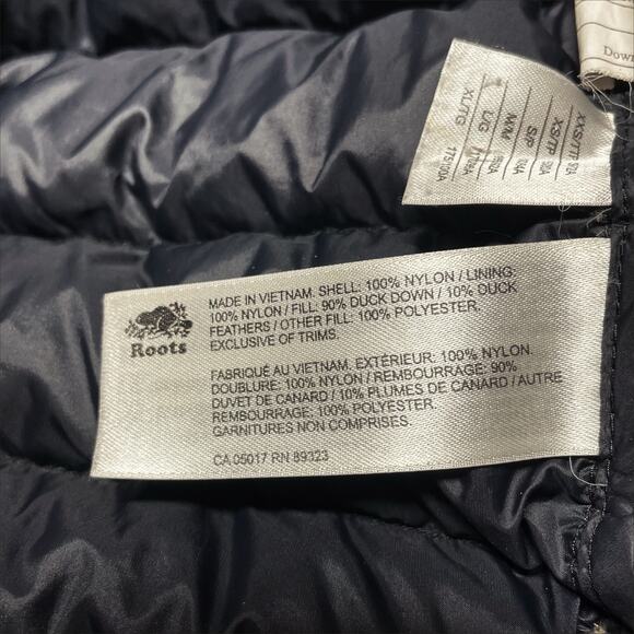 ROOTS Packable Black Down Hooded Puffer Jacket Size S - Picture 9 of 10
